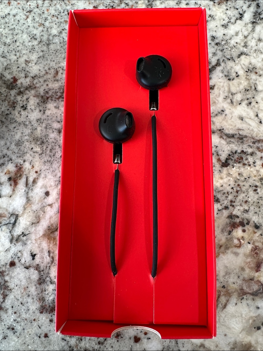 New in Box Earbuds. Peloton x Urbanears Sumpan Headphones - Black
